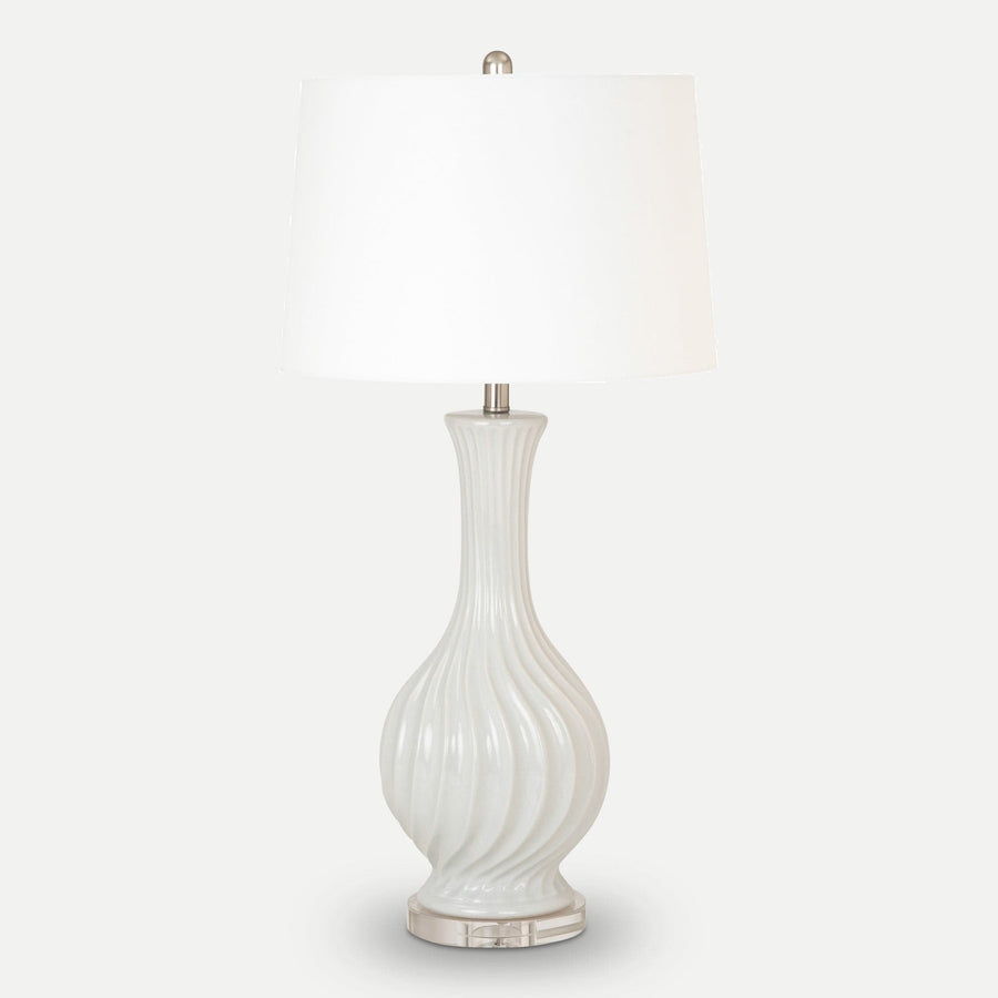 Homeroots Lighting Madera Set-of-2 Modern Glass Table Lamp